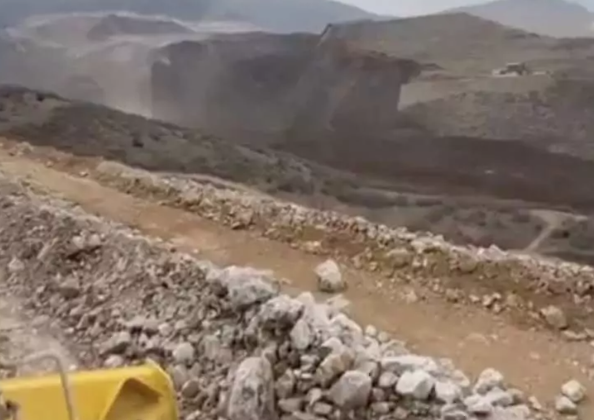 Erzincan’da altın madeni bölgesinde toprak kayması! Göçük altında işçiler var…
