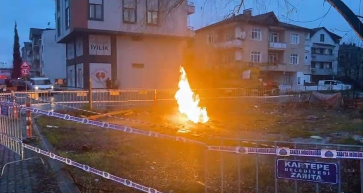 Kocaeli’nde panik anları! Sondaj sırasında çıkan metan gazı alev aldı