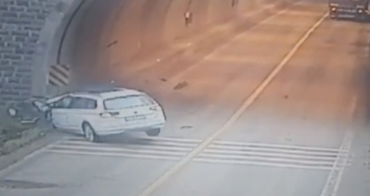 Karabük’te araç tünel girişine çarptı! 1 ölü, 2 yaralı