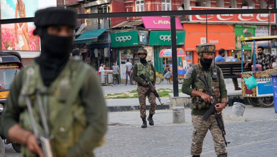 Hindistan: Pakistan saldırırsa çok sert yanıt vereceğiz